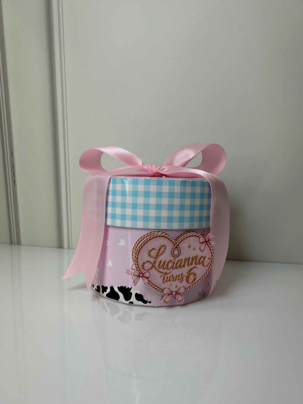 PETITE HAT BOX