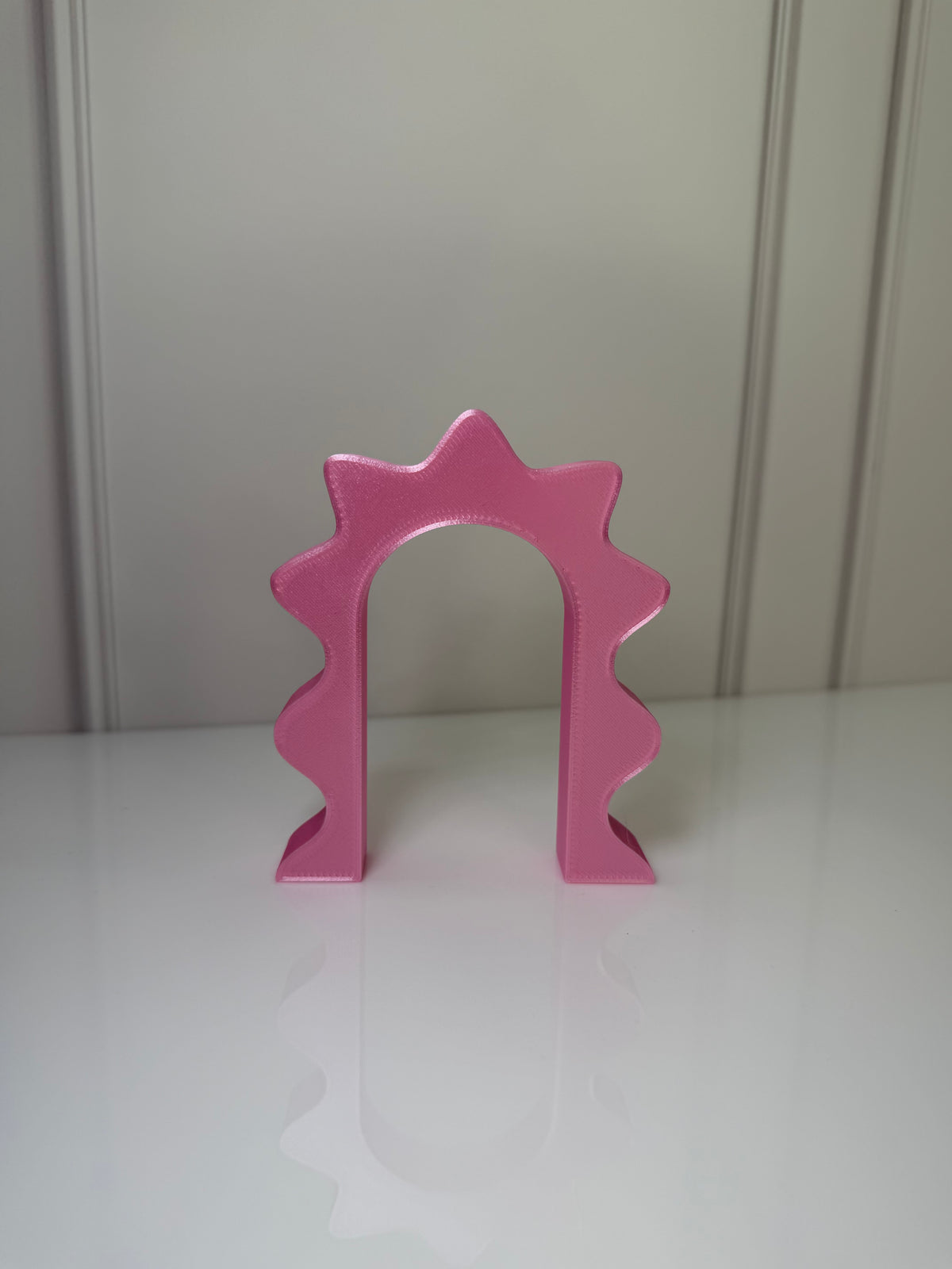 3D-Printed Product Photography Props | Arches & Display Risers