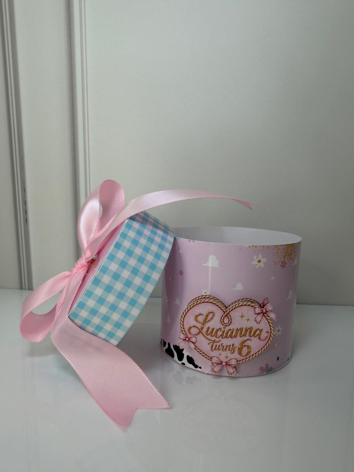 PETITE HAT BOX
