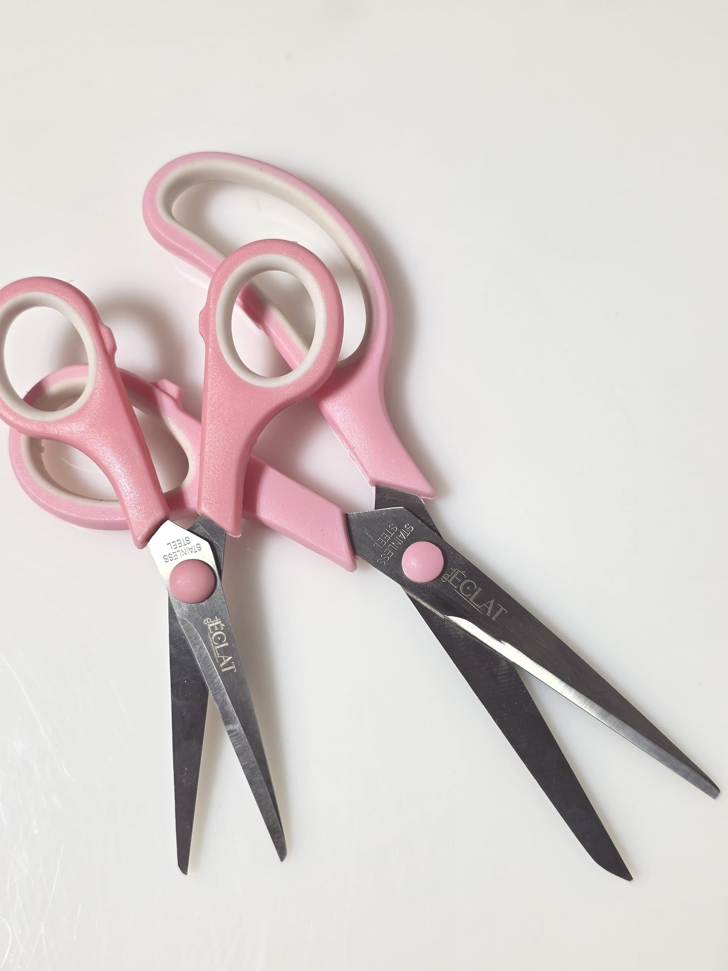 CUT IT DUO