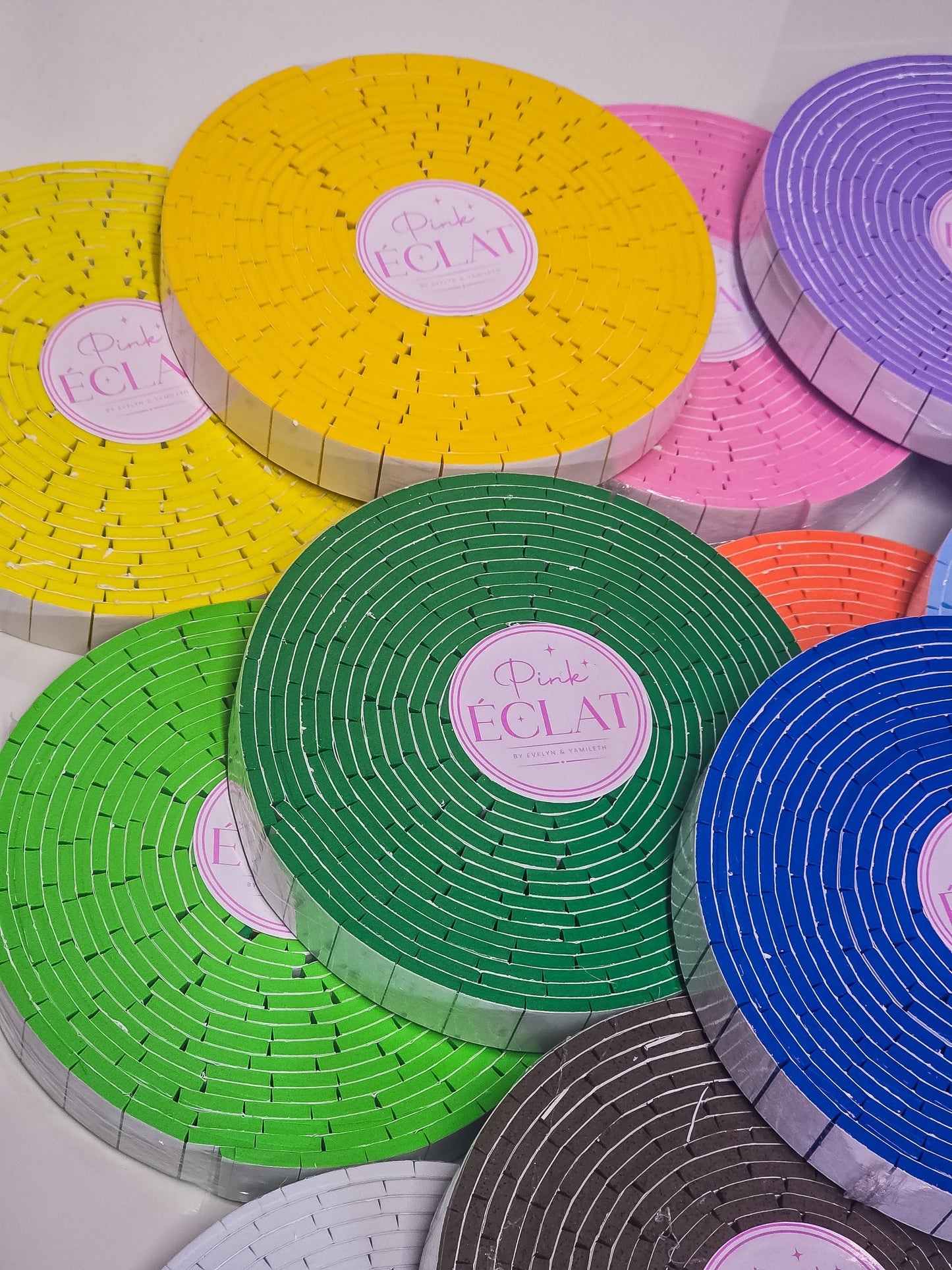 DOUBLE-SIDED FOAM TAPE BUNDLE